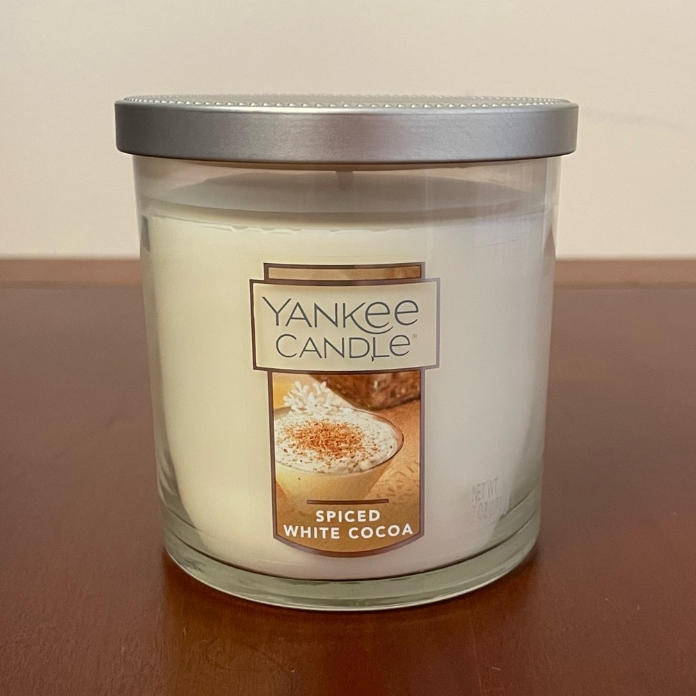 Yankee Candle SPICED WHITE COCOA Jar 2-Wick Food Chocolate Holiday Christmas 7oz